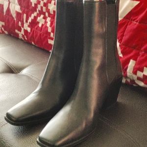 Black women boots